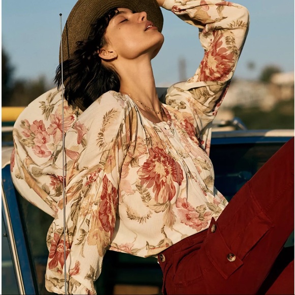 FRYE X ANTHROPOLOGIE Floral peasant blouse medium - Picture 7 of 13